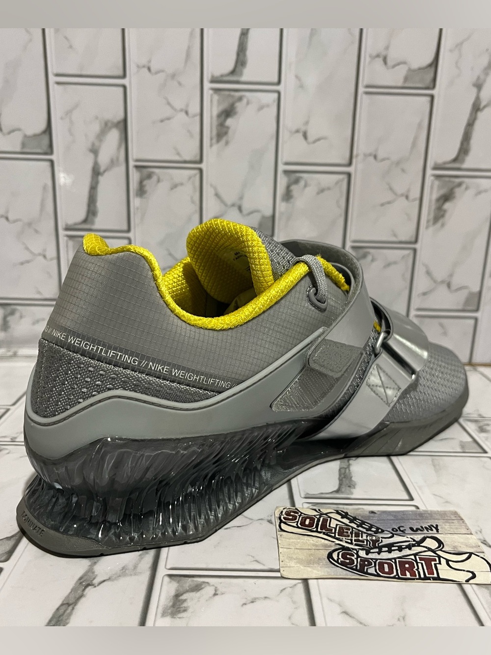 New Nike Romaleos 4 Weightlifting Shoes Gym Crossfit Workout Grey Yellow Mens - Picture 10 of 16